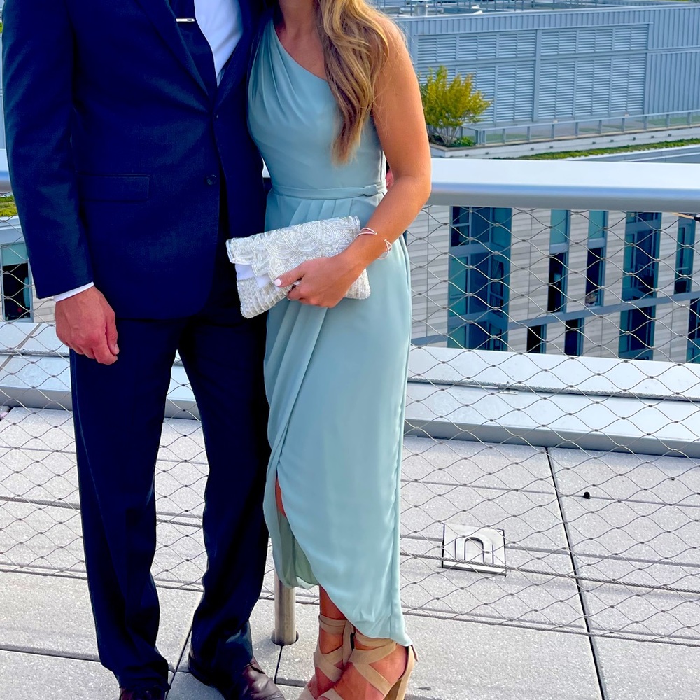 Dress - Picture 2 of 2